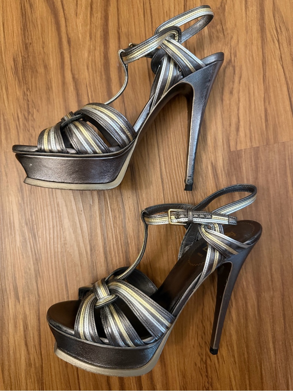 YSL Saint Laurent Tribute Metallic Silver and Gold Knotted Platform Heels 38 - Picture 4 of 10
